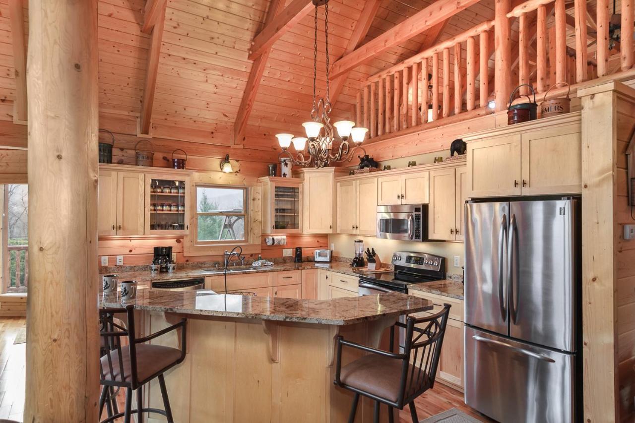 Pinnacle View Lodge By Stony Brook Cabins Gatlinburg Exterior photo